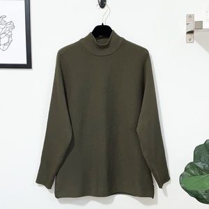 Mock neck green sweater